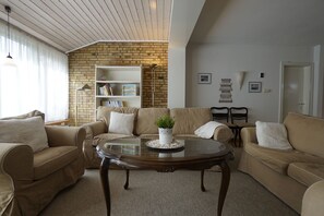 TV, DVD player, books