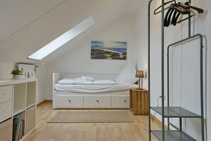 3 chambres, fer et planche à repasser, Wi-Fi gratuit