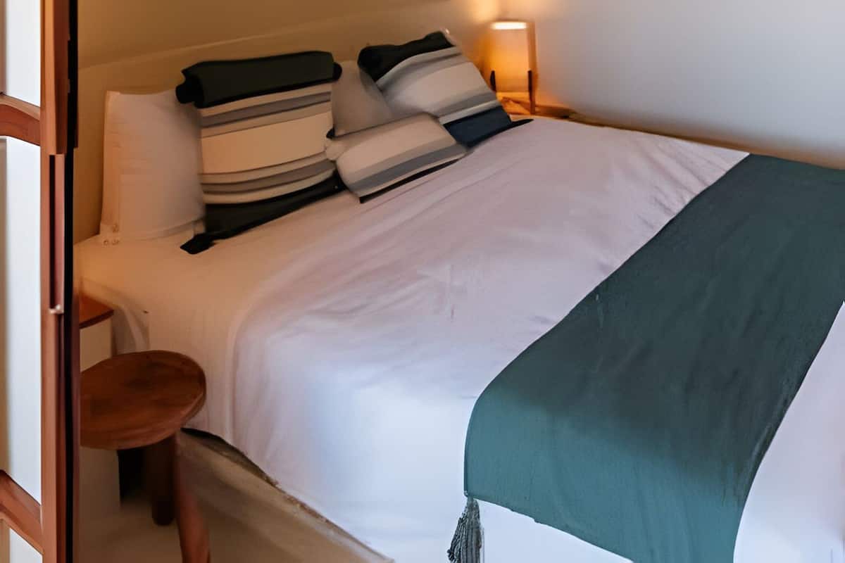 1 slaapkamer, een kluis op de kamer, gratis wifi, beddengoed
