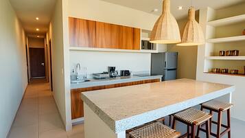 Apartment | Private kitchen | Coffee/tea maker, full-size fridge, microwave, stovetop