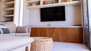 Apartment | Living area | 65-inch flat-screen TV with cable channels, TV - Evamar San Carlos  (San Carlos)