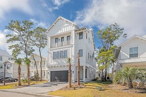 Exterior - Fall Getaway! Golf Cart ~ Pool ~ Lake and Beach Access (Inlet Beach)