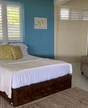 1 bedroom, iron/ironing board, free WiFi, bed sheets - Executive Loft Apartment with Ocean View (Bridgetown)