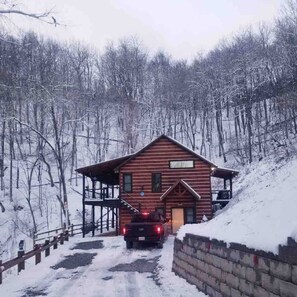 Exterior - Mountaineer Lodge - Hot Tub/Views/Walkable 2 Town (Boone)