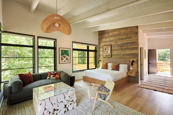 Superior Room, Fireplace, River View
