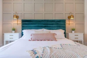 6 chambres, bureau, fer et planche à repasser, Wi-Fi