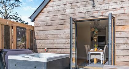 2 bedroom accommodation in Goodwick, near Fishguard