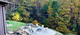 Prayer Mountain View Cabin | Fire Pit