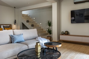 Signature-Villa, Whirlpool, Meerblick | Schallisolierte Zimmer, kostenloses WLAN, Bettwäsche