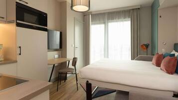 Studio, 1 Double Bed | View from room