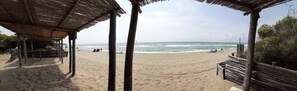 Beach - Casa Alvino Castiglione della Pescaia Roccamare, private beach (Castiglione della Pescaia)
