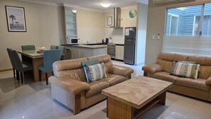 TV - Unit 66 Seafront Estate (Jurien Bay)