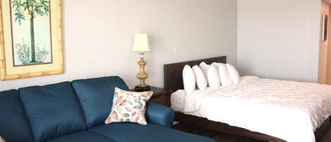 1 bedroom, WiFi (free), bed sheets