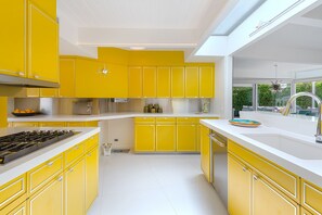 Fridge, microwave, oven, stovetop - Midcentury Masterpiece in Deepwell Estates - Pool and View  (Palm Springs)