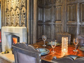 Dining - King Auberons-UK43000 (Stamford Bridge, near York)