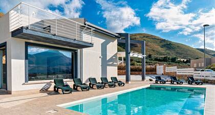 Villa Sikania - sea and relaxation