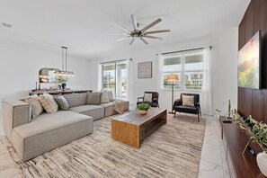 TV, table football - EV_9324 - Sommerset Retreat | 7 Bed Vacation Home with Screened-In Private Pool (Davenport)