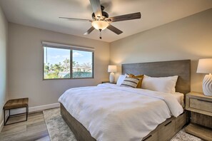 3 bedrooms, desk, iron/ironing board, WiFi - Putting Green, Community Perks: Sun City West Home (Sun City West)