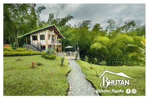 Bedroom 2 for 3 with private bathroom