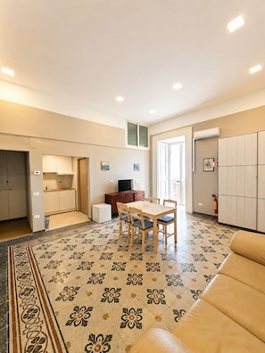 Deluxe Apartment | Living area - Chocolate's Home (Naples)