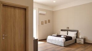 經濟雙人房 | 免費無線上網、床單