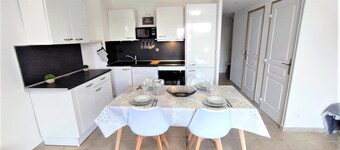 Apartment T2 45m2 100m from the sea and shops