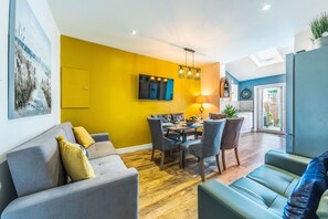 Télévision à écran plat