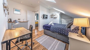 7 chambres, bureau, fer et planche à repasser, Wi-Fi