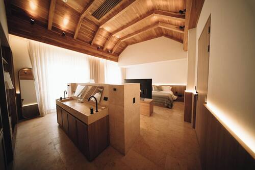 Suite Signature, terrasse | Salle de bain