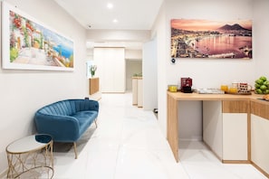 Reception - Imperatrice Suites (Naples)