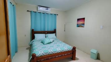 2 soverom, strykejern/-brett, wi-fi (inkludert) og sengetøy