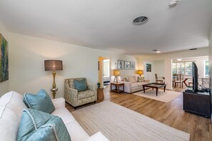 Smart-TV, DVD-Player, Videothek