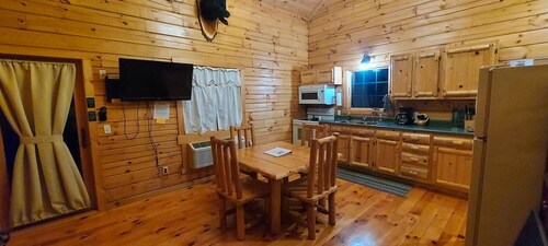 Bear Cub - Sleeps up to Four