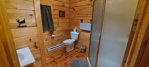 Douche, serviettes fournies