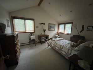 5 bedrooms, iron/ironing board, travel cot, free WiFi