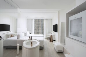 Premium bedding, free minibar items, in-room safe, desk - INNSiDE by Meliá Bangkok Sukhumvit (Bangkok)