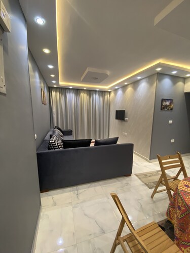 Cozy apartment in degla palms compound