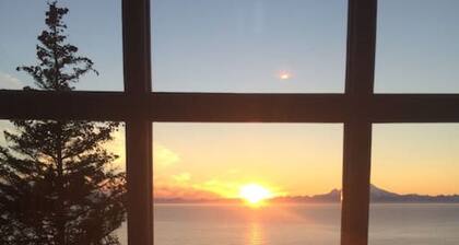 Lost Anchor Cabins - Douglas Cabin