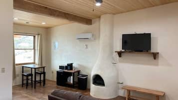 1 dormitorio, tabla de planchar con plancha, wifi