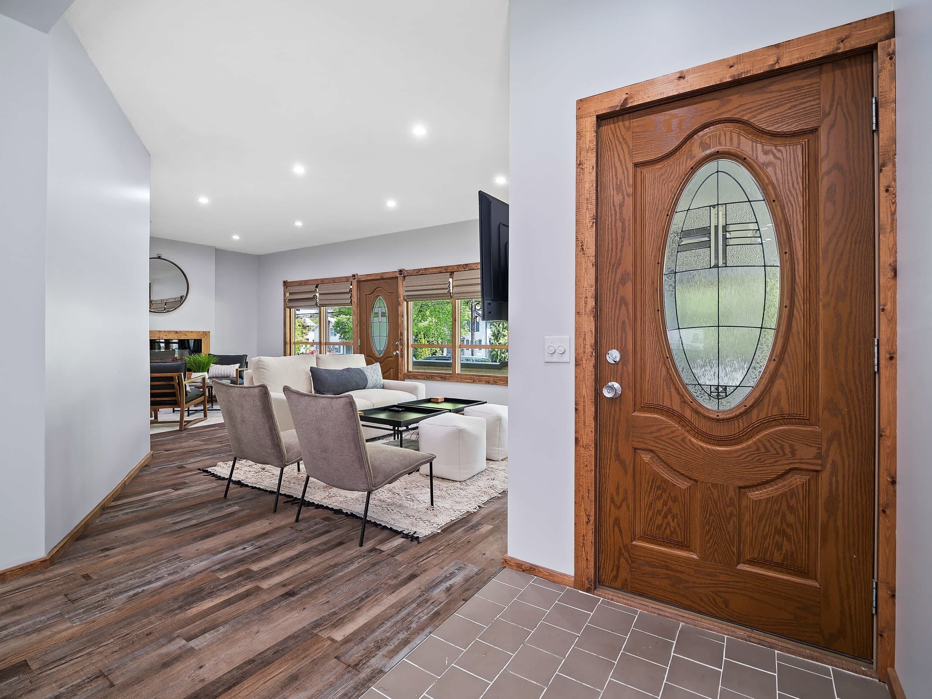 電視、壁爐、 辦公室