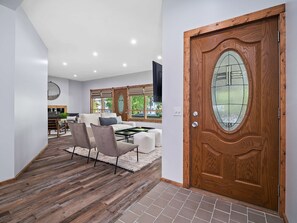 Fernseher, Kamin, Arbeitsbereiche