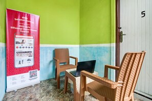 Lobby - OYO 91216 Siliwangi Guest House Syariah Cirebon (North Cirebon)