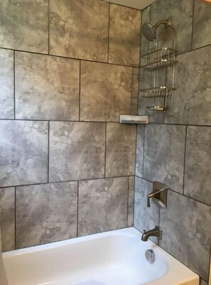 Shower - Park Cottage (Beaverton)