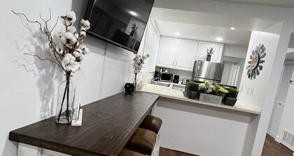Nice Condo! Vivant, Salt Palace
