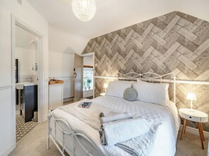 3 bedrooms, free WiFi, bed sheets - 3 bedroom accommodation in Bassenthwaite, near Keswick (Bassenthwaite, near Keswick)