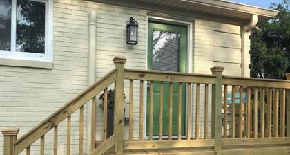 Haven- Private Suite Retreat in South Nashville