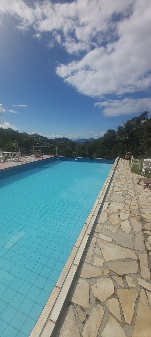 Phòng 2 giường đơn Economy | Hồ bơi | Hồ bơi ngoài trời