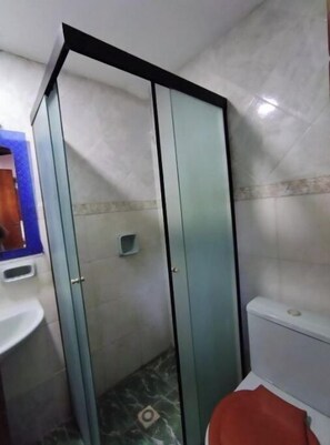 Bathroom - Hotel La Aparesida (Areguá)