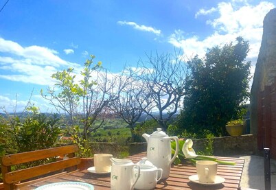 Entorno Rural Casita El Trisquel 18002