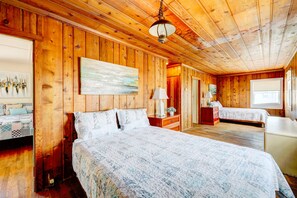 7 camere, una scrivania, accesso a Internet, lenzuola